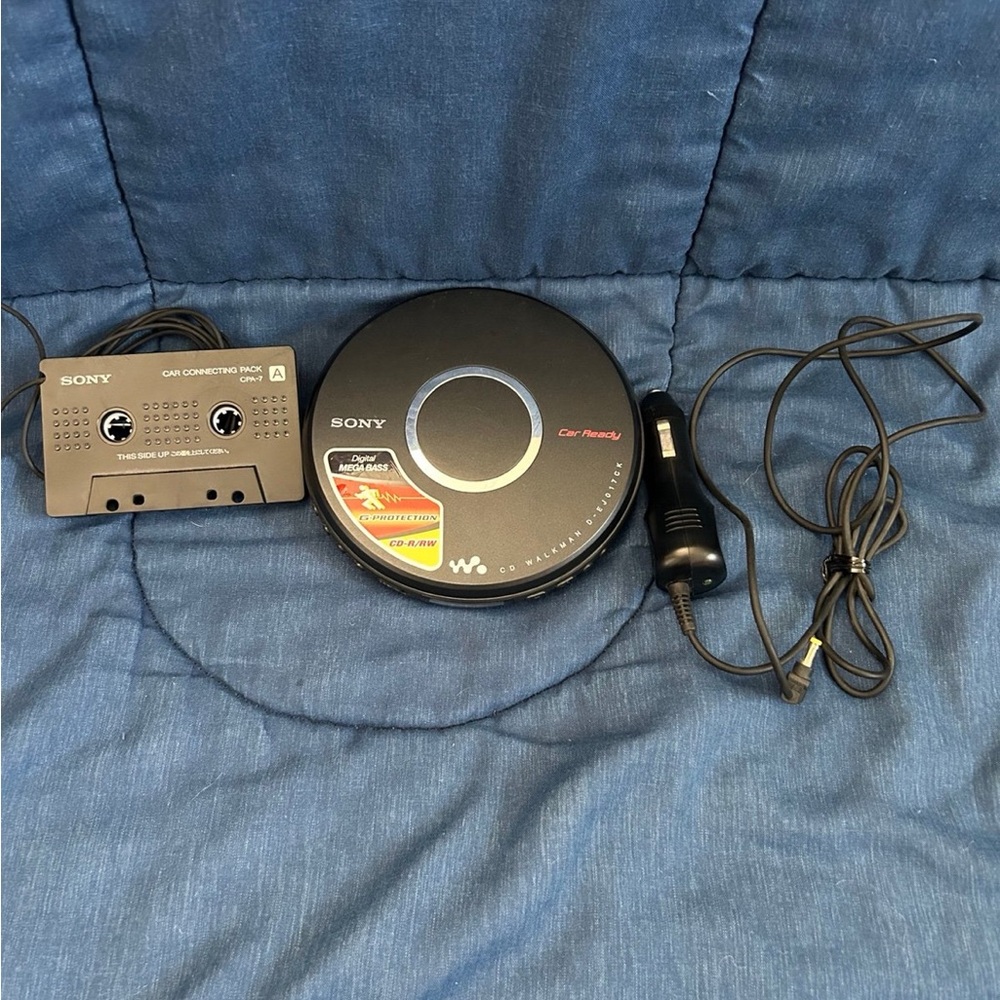 Sony Walkman CD Player D-EJ017CK Portable Car Ready Mega Bass